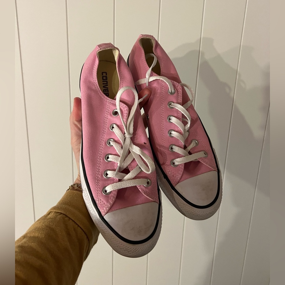 Converse Women's Pink Low-Top Sneakers